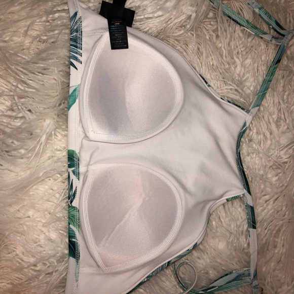 Pacsun swim suit top - Picture 2 of 3